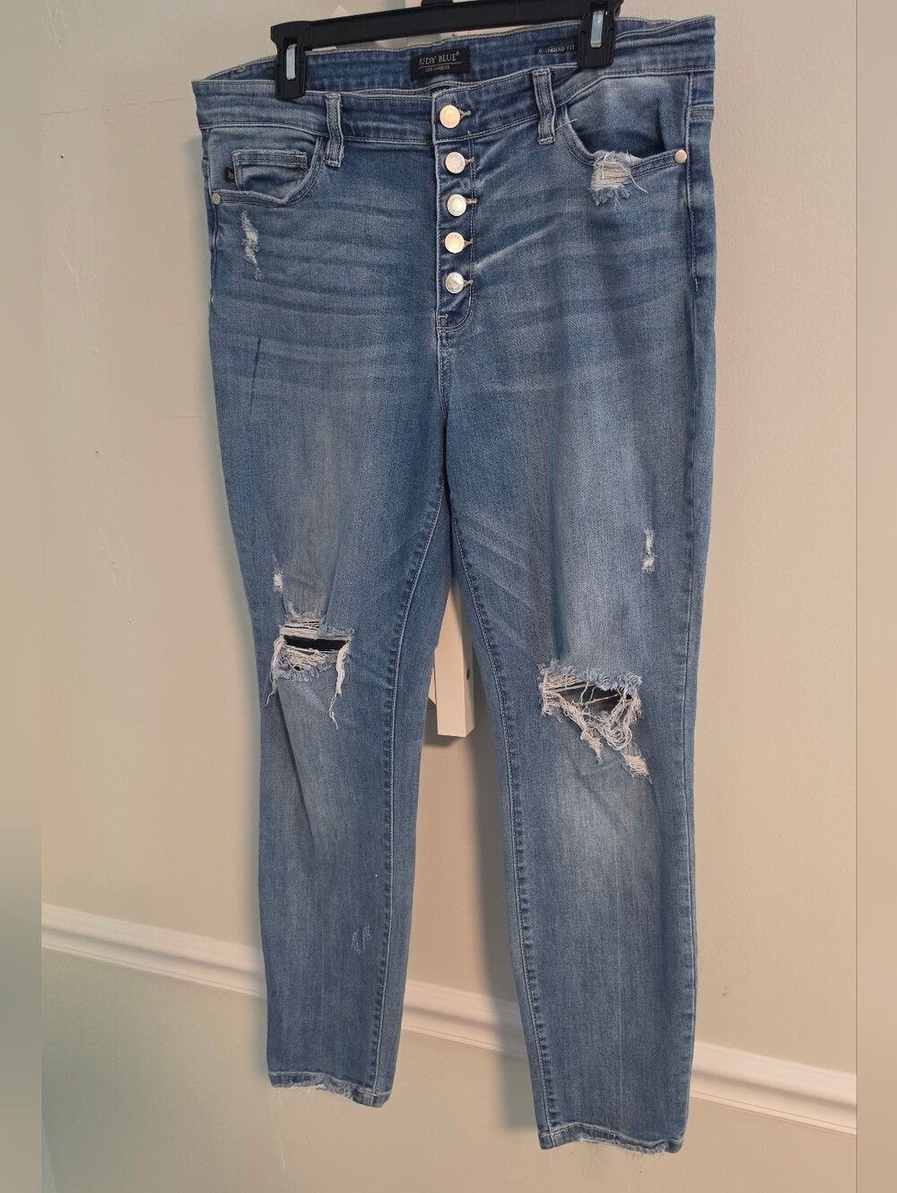 Judy Blue Boyfriend Fit High Rise Button Fly Distressed Jeans 15 32 14 16 - Picture 7 of 11